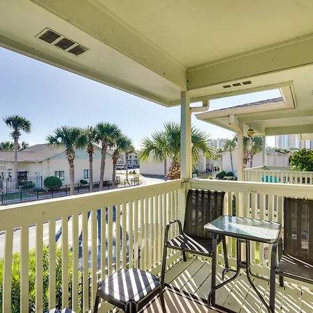 Panama City Beach Condo With Balcony, Walk To Ocean!
